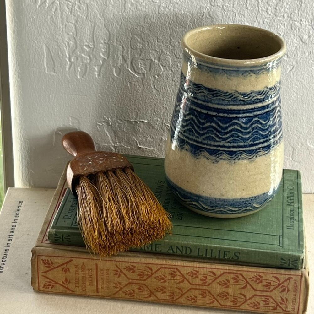 Studio Art Pottery Handmade Jar Vase Signed Ivory Blue Striped Zig Zag 5.5”